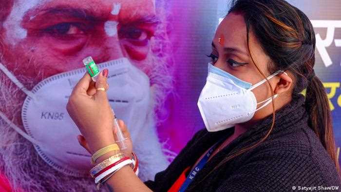 कोविड: भारत में बढ़ती मौतों को लेकर चिंता